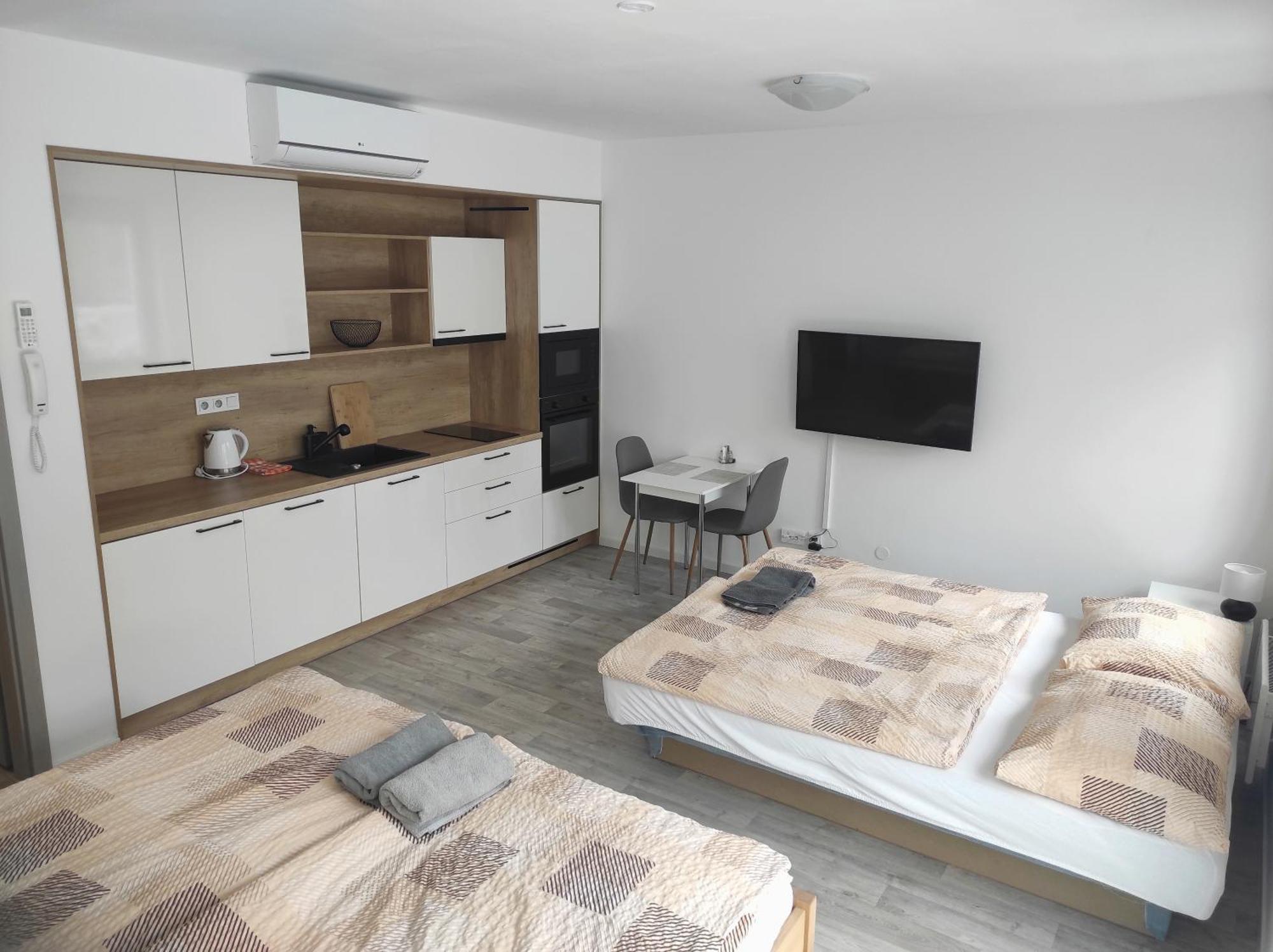 Apartman X06 미쿨로프 외부 사진